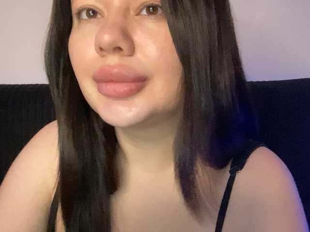 VikaSpace's BongaCams show and profile