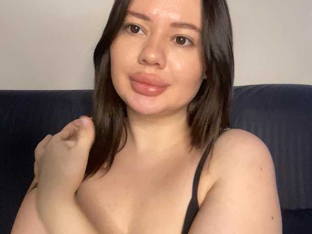 VikaSpace's BongaCams show and profile