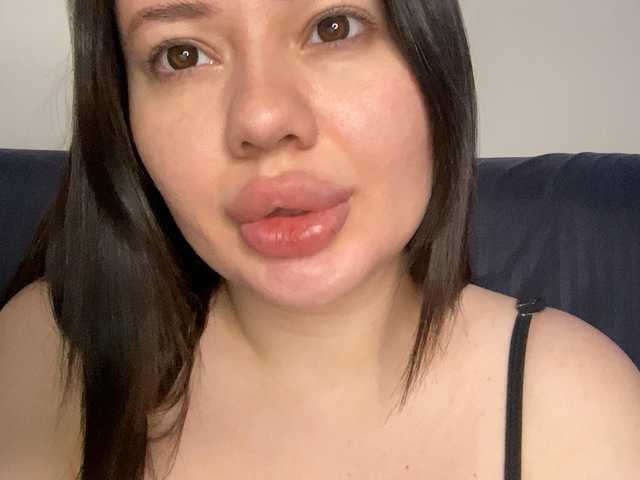 VikaSpace's BongaCams show and profile