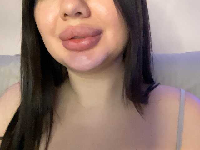 VikaSpace's BongaCams show and profile