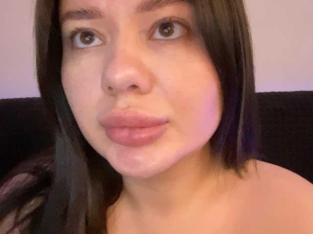 VikaSpace's BongaCams show and profile