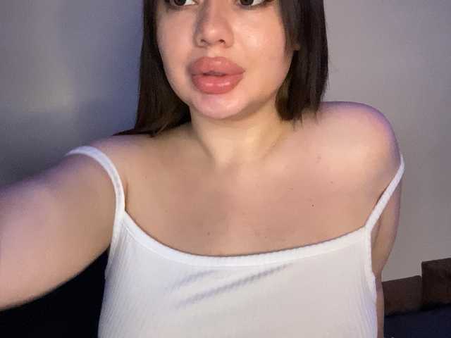 VikaSpace's BongaCams show and profile