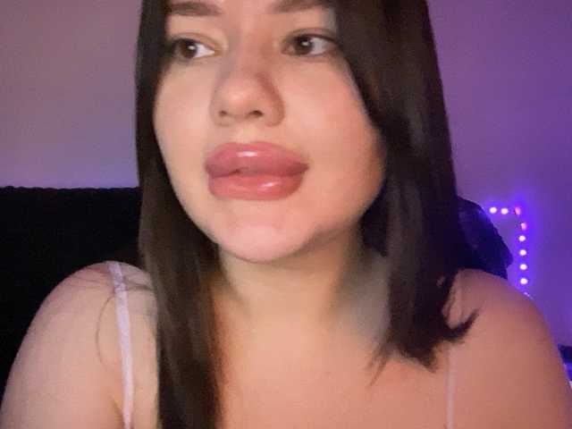 VikaSpace's BongaCams show and profile