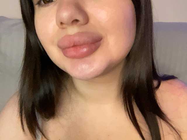 VikaSpace's BongaCams show and profile