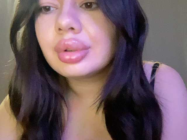 VikaSpace from BongaCams is Freechat