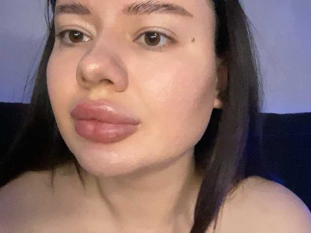 VikaSpace's BongaCams show and profile