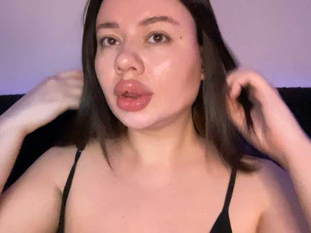 VikaSpace's BongaCams show and profile