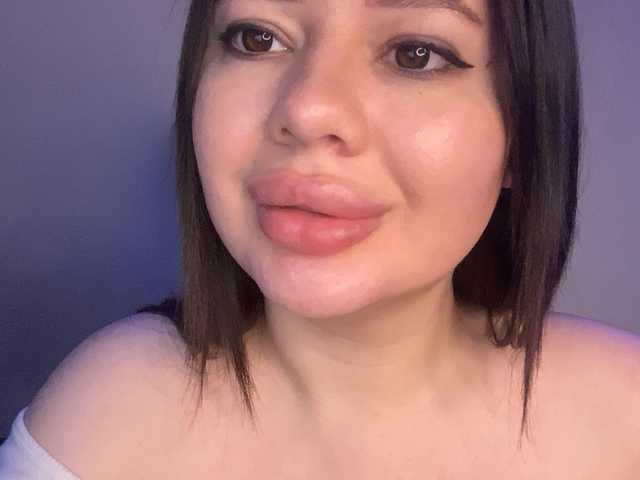 VikaSpace's BongaCams show and profile