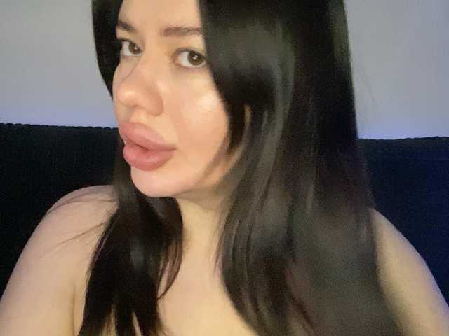 VikaSpace's BongaCams show and profile