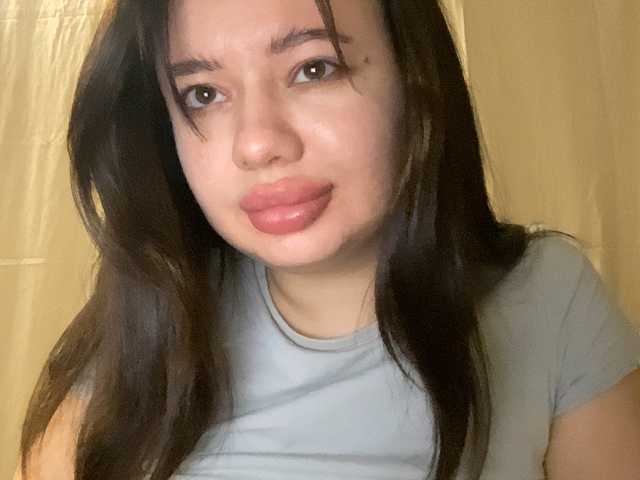 VikaSpace – webcam model profile photo