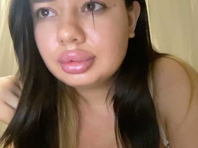 VikaSpace from BongaCams is Freechat