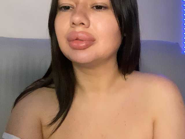 VikaSpace's BongaCams show and profile