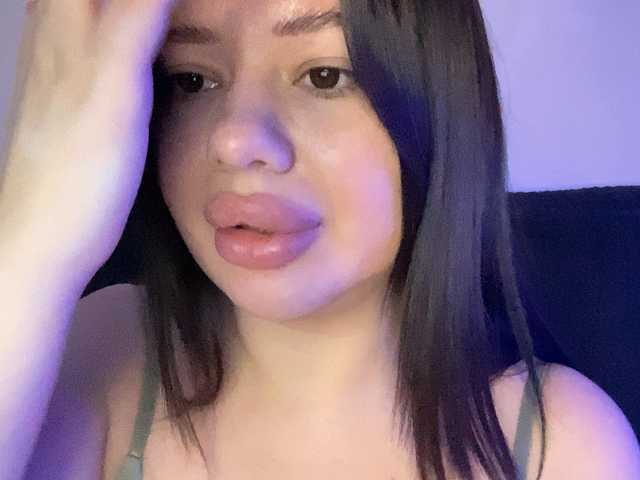 VikaSpace's BongaCams show and profile