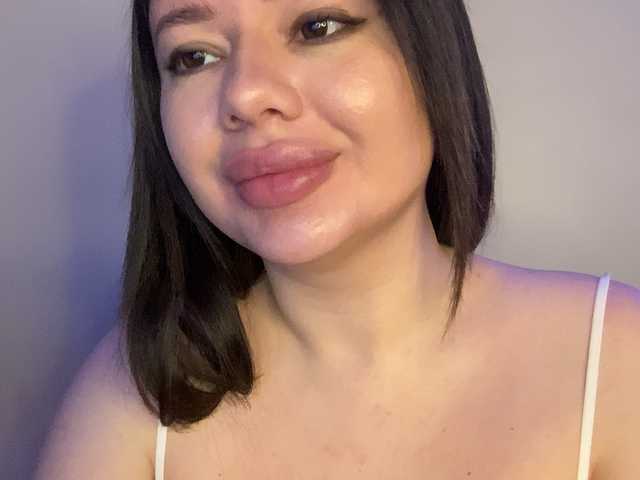 VikaSpace's BongaCams show and profile