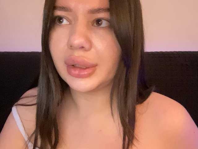 VikaSpace's BongaCams show and profile