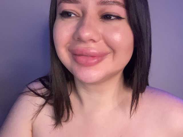 VikaSpace's BongaCams show and profile