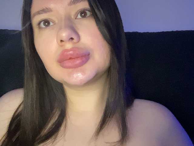 VikaSpace's BongaCams show and profile