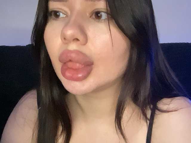 VikaSpace's BongaCams show and profile