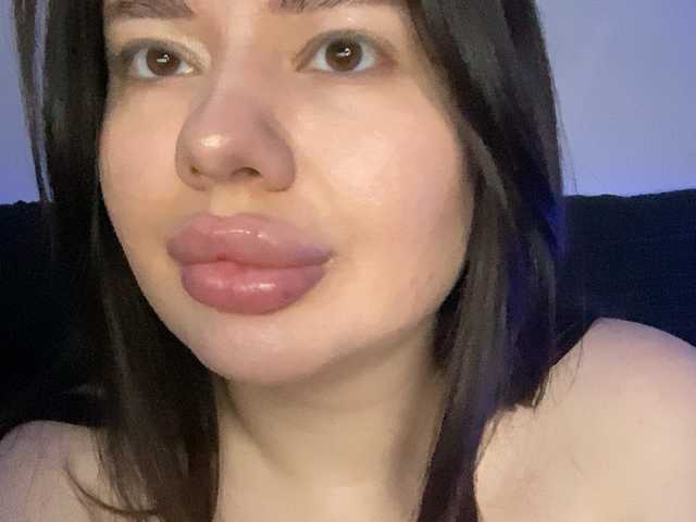 VikaSpace's BongaCams show and profile