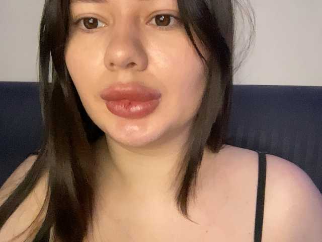 VikaSpace's BongaCams show and profile