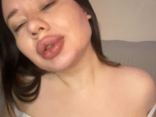 VikaSpace from BongaCams is Freechat