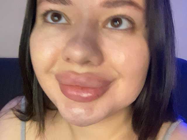 VikaSpace's BongaCams show and profile