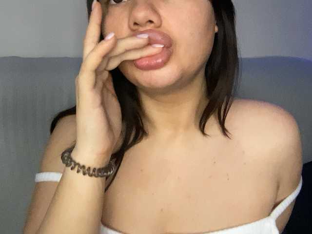 VikaSpace's BongaCams show and profile