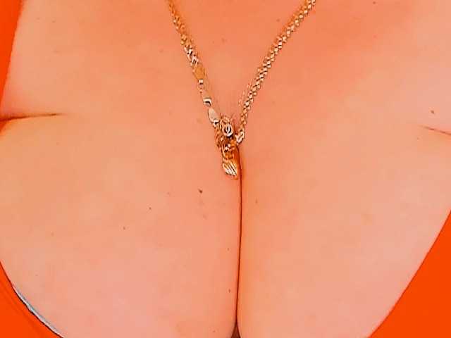 XBIGTITSXX's BongaCams show and profile