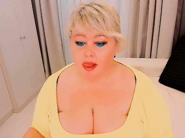 XBIGTITSXX – webcam model profile photo