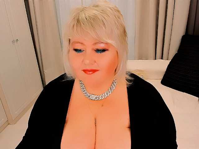 XBIGTITSXX – webcam model profile photo