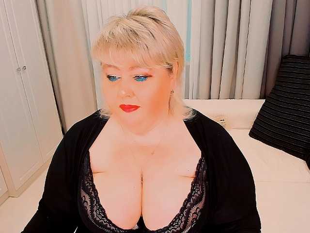 XBIGTITSXX from BongaCams is Freechat