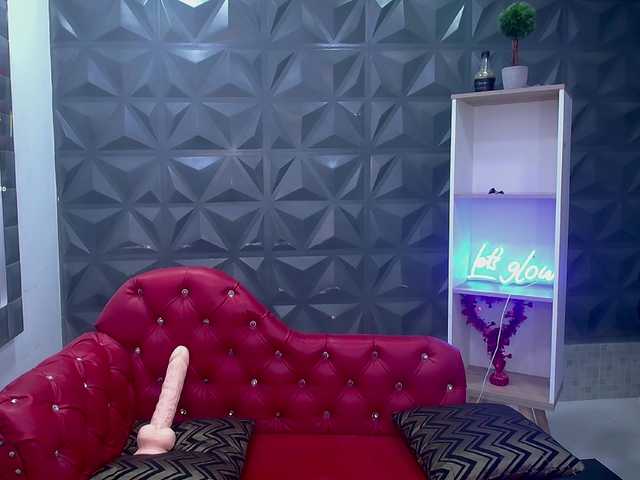 Scandarkmarie's BongaCams show and profile