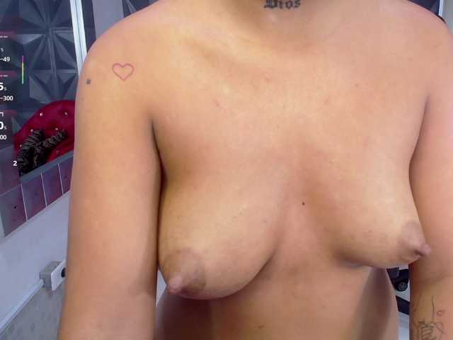 Scandarkmarie's BongaCams show and profile