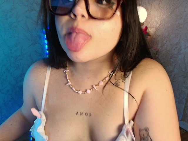 HannaStarx's BongaCams show and profile