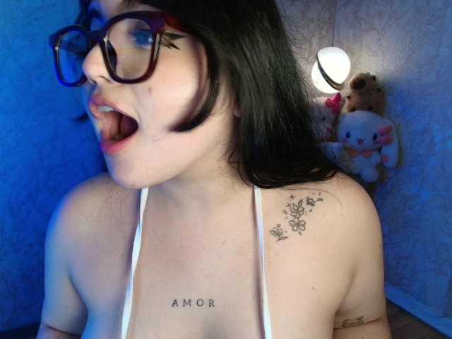 HannaStarx's BongaCams show and profile