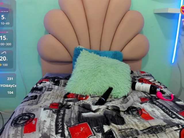 valeria-martinez19's BongaCams show and profile