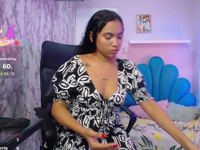 valeria-martinez19's BongaCams show and profile
