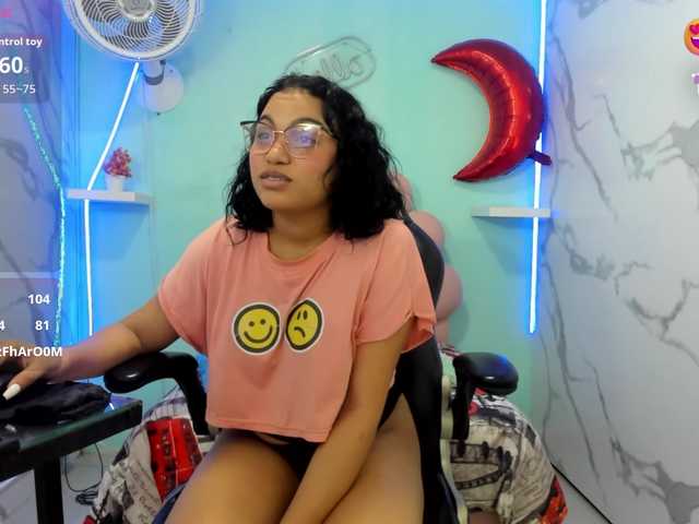 valeria-martinez19's BongaCams show and profile