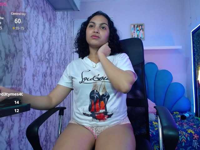 valeria-martinez19's BongaCams show and profile