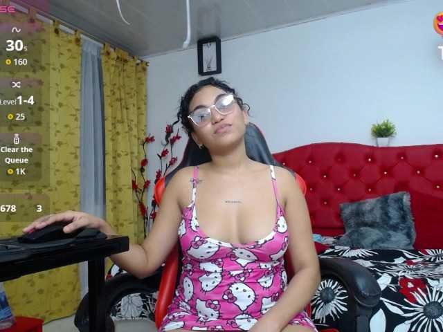 valeria-martinez19's BongaCams show and profile