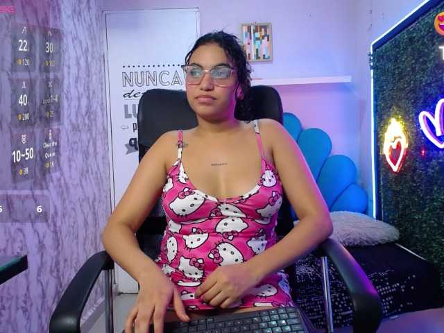 valeria-martinez19's BongaCams show and profile