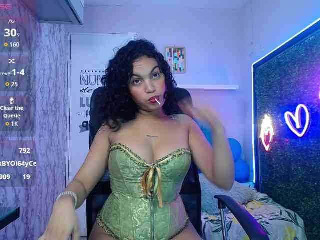 valeria-martinez19 valeria-martinez19