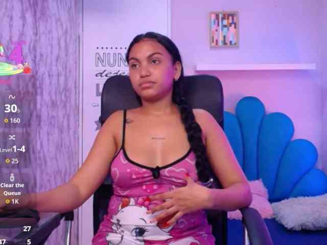 valeria-martinez19 valeria-martinez19