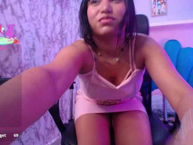 valeria-martinez19 valeria-martinez19