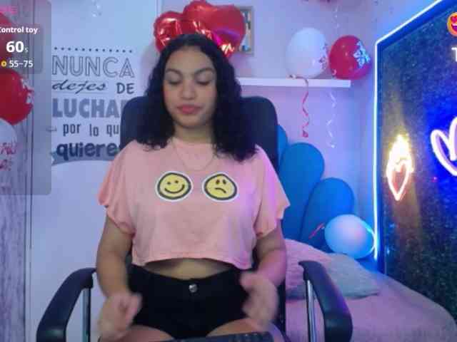 valeria-martinez... Live Webcam on BongaCams
