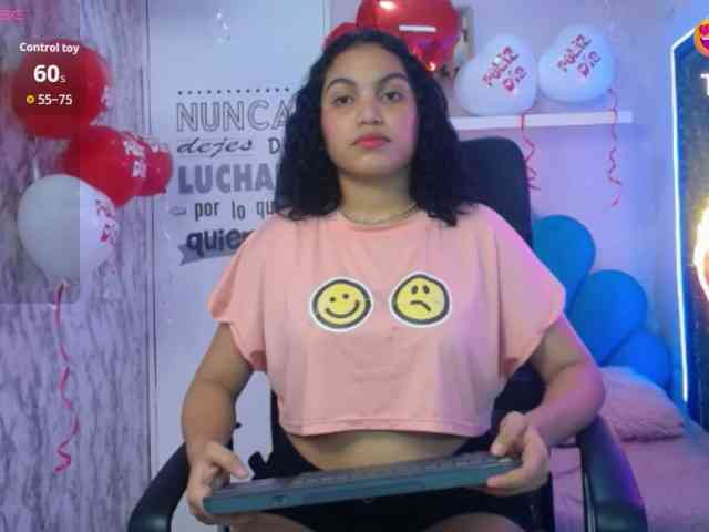 valeria-martinez... Live Webcam on BongaCams