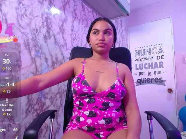 valeria-martinez19 valeria-martinez19