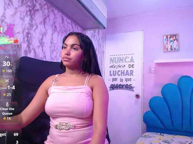 valeria-martinez19 valeria-martinez19