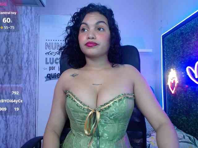 valeria-martinez19 valeria-martinez19