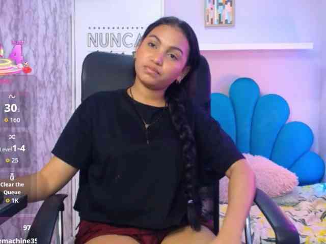 valeria-martinez19 valeria-martinez19